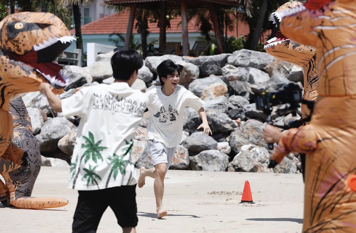 FourthOfficiall's tweet image. IG Post Update [11072023] : zaepaysnaps

พี่โฟ้ดดดดดดดดด 😍🫶🏻💕
#ไม่ไหวบอกแบรนด์missionEP1 

@tawattannn 
#Fourthnattawat 
#โฟร์ทณัฐวรรธน์