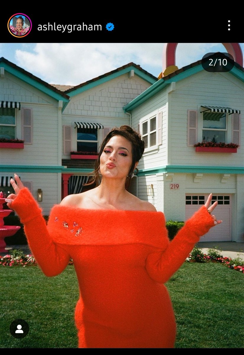 Ashley Graham appreciation post https://t.co/jmoRMKCDPZ