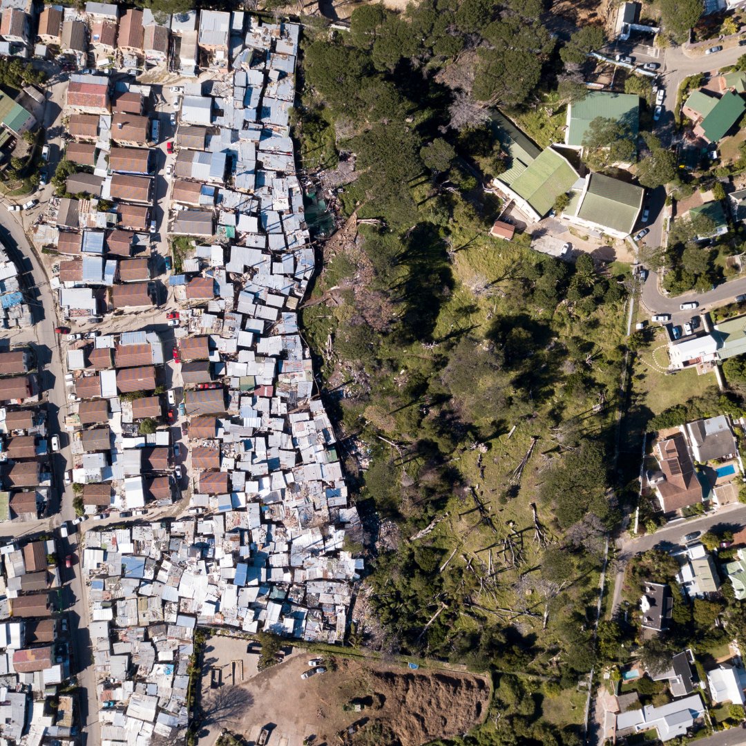 foodindaba's tweet image. How can we safeguard the #rightsofwomen and girls when the right to adequate #food is being threatened by the ongoing #polycrises and increasing #costsofliving? 🤔