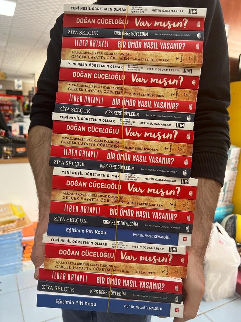 Bakalım, 6'şar kitaptan oluşan setler hangi 5 öğretmenimizin olacak?