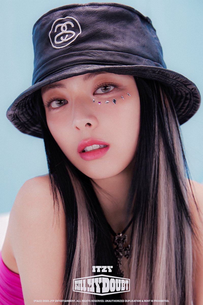ITZY tweet media