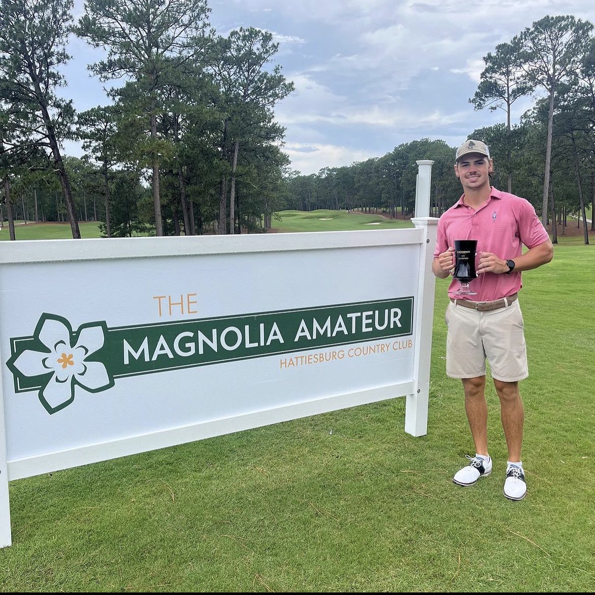 MCJagsGolf's tweet image. Congrats to Jag alum @davidhbeard23 on his win at the Magnolia Amateur!  He shot a second round 63 en route to the victory @HattiesburgCC