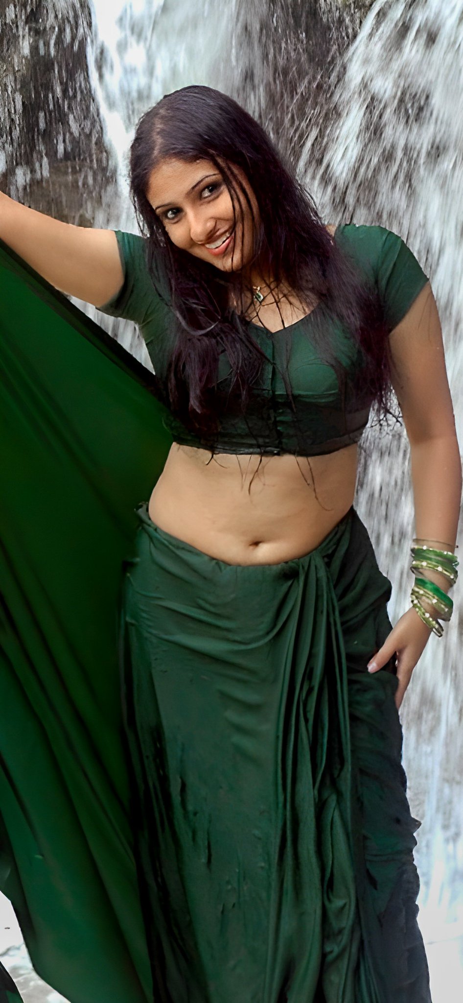 F0uc-heaYAINZfo?format=jpg&name=large