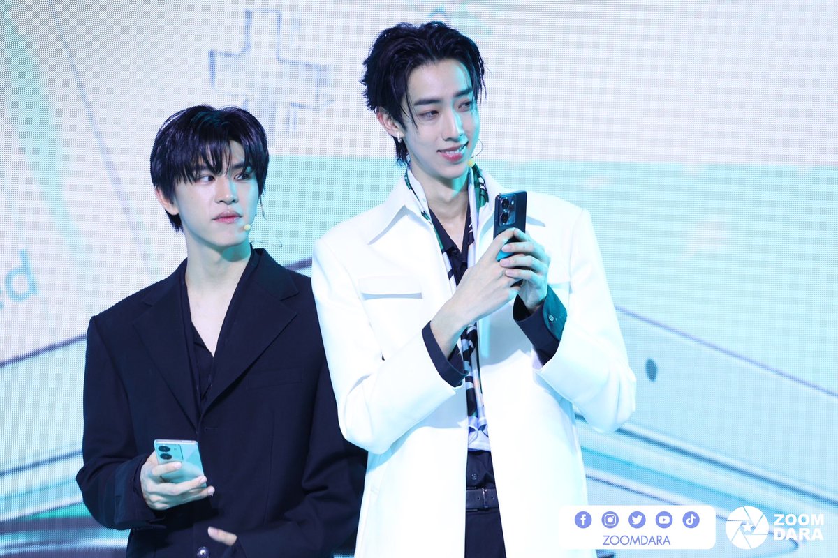 zoomdara_online's tweet photo. “เซฟ-จี” ร่วมงาน vivo Y36 5G เครื่องที่ใช่ สเปกที่ชอบ On Stage
#SafeG #เซฟจี
#vivoY365G #เครื่องที่ใช่สเปกที่ชอบ
#vivoTH
#zoomdara https://t.co/BbtdMu4ktE
