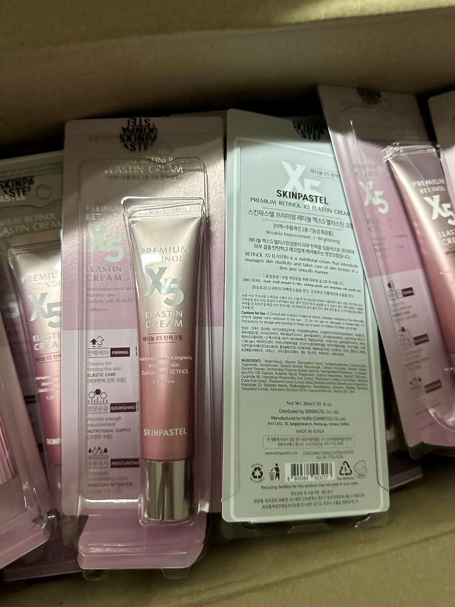 makeupchilli's tweet photo. 💰189฿
🐰SKINPASTEL Premium retinol X5 elastin cream 30ml 
ใครเน้นผิวขาวใส ผลัดเซลผิวอย่างอ่อนโยนมาจัดตัวนี้จ้า ตัวนี้ #คนท้องให้นมลูกใช้ไม่ได้น้า
ครีมบำรุงตัวใหม่เป็นระดับพรีเมี่ยม เรตินอล X5 อีลาสตินครีมค่ะ ของหายากมากกกก ที่เกาขายดีสุดๆ ใคร
#skinpastel #elastina #retinol https://t.co/ShYxI97kU7