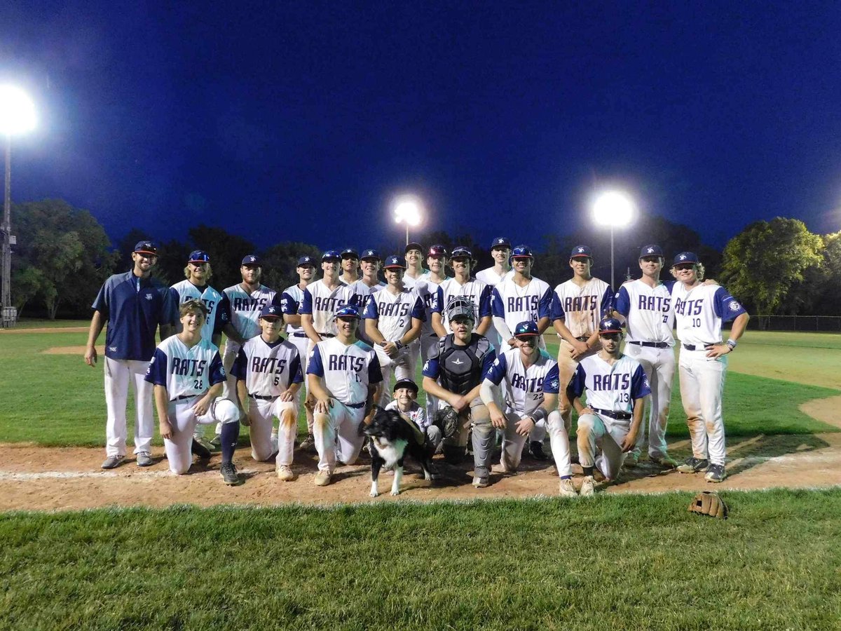 Team photo with the Maunesha River Rats Bat Boy Charlie and his dog Timber. 

Summerball at its finest.