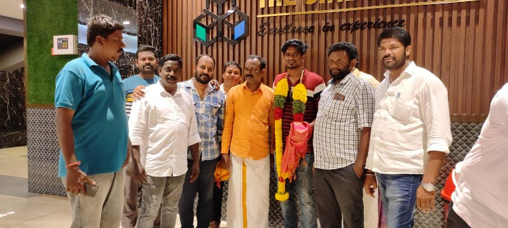 kuttymatamiltv's tweet image. #வில்வித்தை #vilvithai #kmmedia ராமநாதபுரம் Visit திரையரங்க ரசிகர்கள் மக்கள் சந்திப்பு. #KM_Media #Jawan #BarbieTheMovie