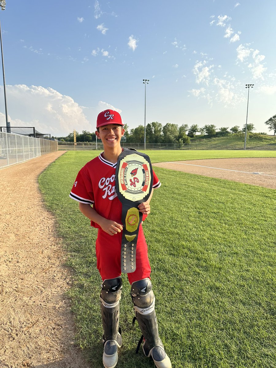Post334Baseball's tweet image. Post 334 beats Brooklyn Park 14-5! Pickle ball @SammyLee_17 earns the belt with 4 hits and 4RBI. Novak with 3 hits and McCullough throws 5IP with 2ER and 6K. Back at Wintercrest tomorrow against Maple Grove. #teamwin