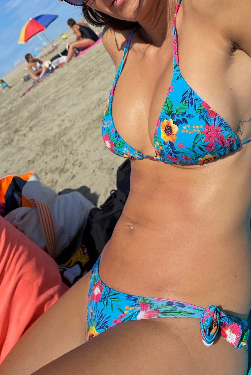 Plage aujourd'hui 😍
mym.fans/Maillyboobs