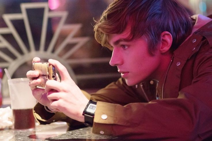 elitehouse_'s tweet photo. Miles Heizer como Daniel Rivera; https://t.co/y7RDEr5XH3