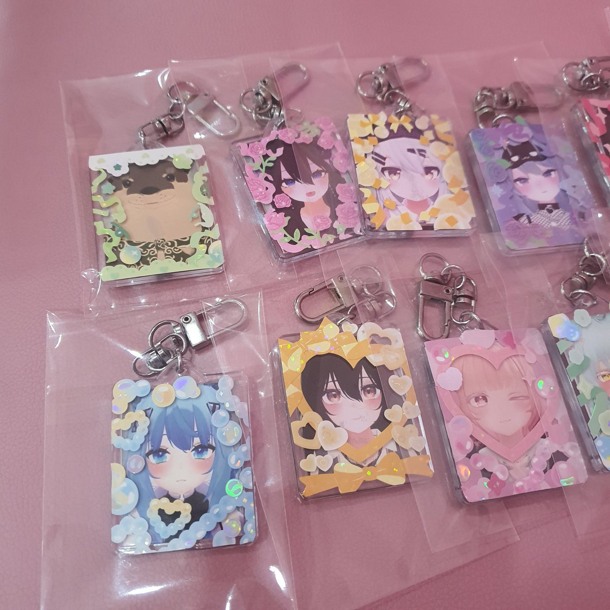 이번 정모를 위해 만든거... 열심히 키링꾸미기 했었습니다...
대부분 남성분들이라 좋아하실지 몰랐는데 반응이 넘 좋아서 행복했습니당! 재미있었어용~