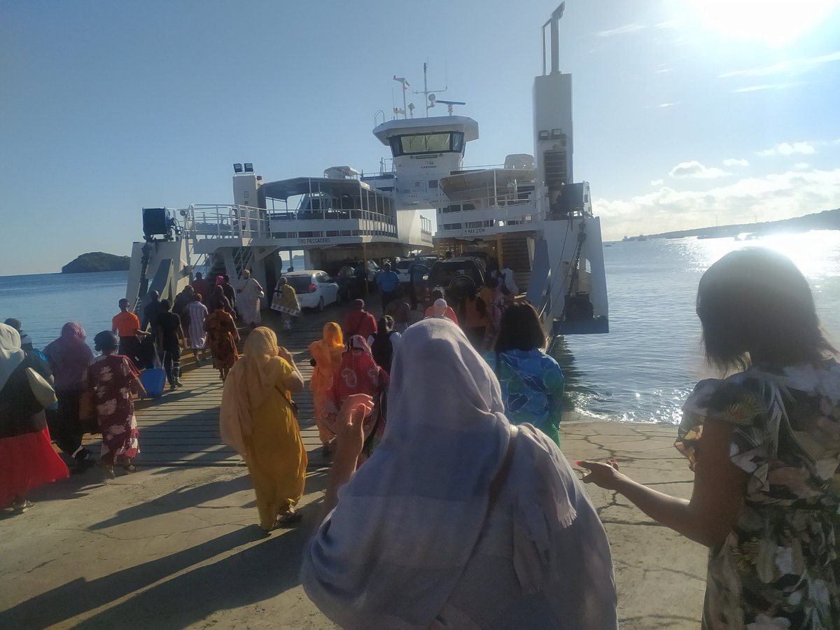 momoyaz42_0's tweet photo. Après la Reunion me voilà à Mayotte 😁👌🏿
#Team976 #Mayotte https://t.co/DfWVvyu1wv