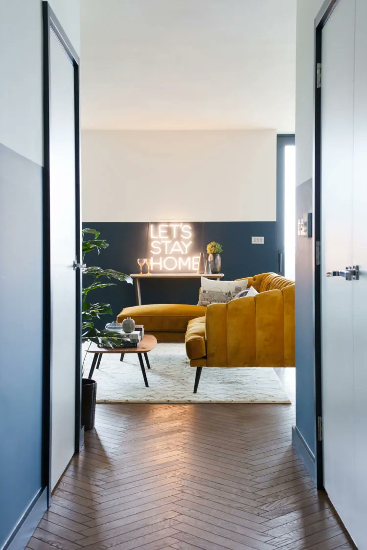 Plusieurs d’entre vous m’ont posé des questions pour savoir comment réaliser un mur demi-peint chez eux. Elle est idéale pour les maisons modernes et les pièces basses de plafond.

decotendency.com/idee-deco/comm…

#decoration #mur #peinture #bricolage #blogdéco