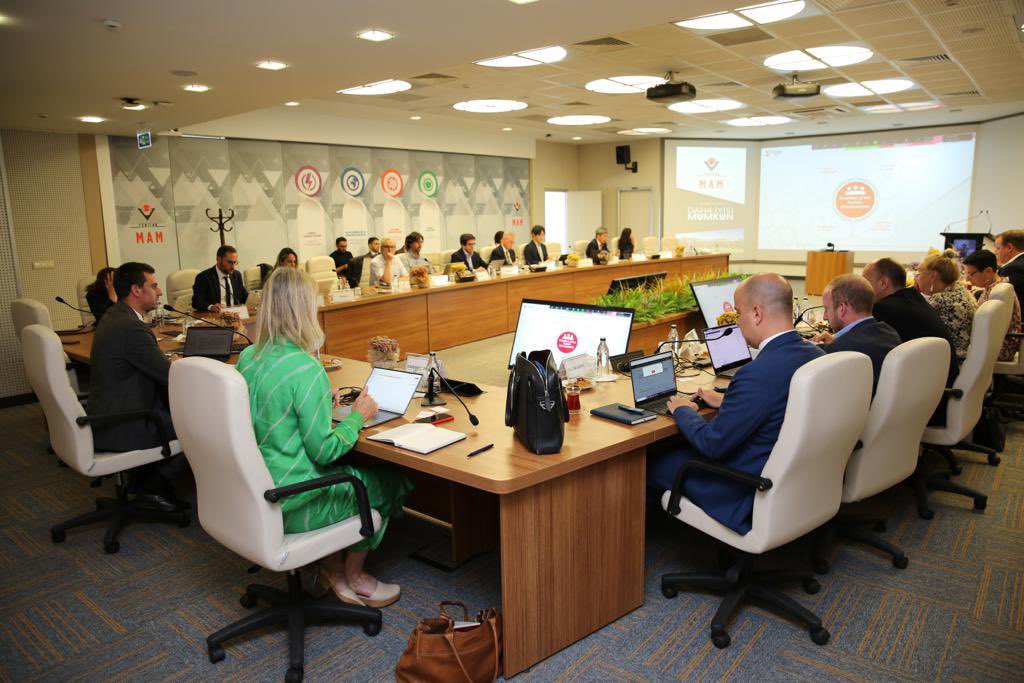 Eureka_Turkiye's tweet photo. The first EB-EG Meeting took place in Türkiye with the in-person and online participation of 10 member countries.🗺️
We discussed to explore worldwide cooperation opportunities with the potential to increased value to @EUREKA_NETWORK
#BuildingBridgesForGlobalChallenges https://t.co/gJfGYkxiJV