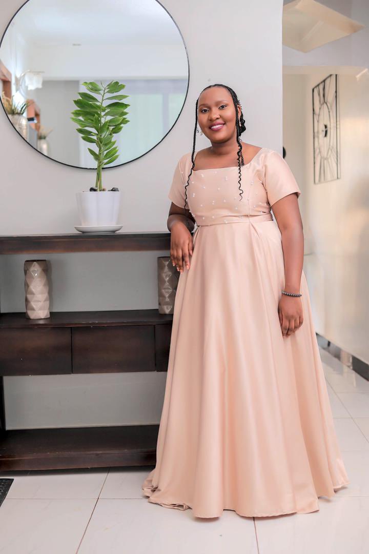 sewyourstyle's tweet photo. You pick your colors and design. We execute!! ☺️ Order your bridesmaids dresses with us #sewyourstyle #madeinuganda🇺🇬 https://t.co/Bbn4G30VMV