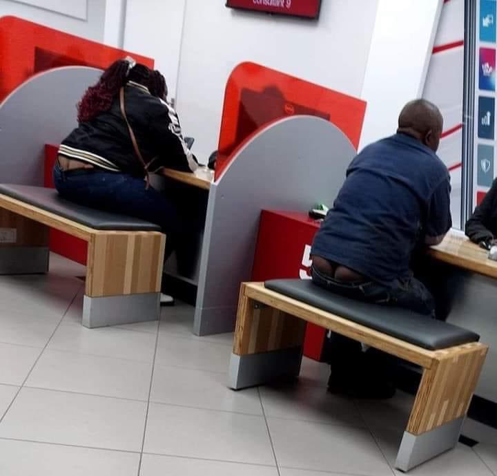 Capitec must change the benches......🌝🌝
#Capitecbank