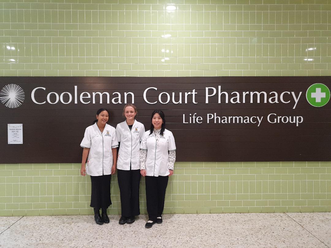 Lynn Cheong (@lynn_cheong) on Twitter photo Excited to welcome Otago University students to Canberra this week! Sharing our passion for innovative pharmacy services to enhance healthcare in our community. Get ready for an unforgettable placement experience! <a href="/OtagoPharmacy/">School of Pharmacy</a> <a href="/UCFacultyHealth/">UC Faculty of Health</a> #Pharmacy #CareerGrowth Excited to welcome Otago University students to Canberra this week! Sharing our passion for innovative pharmacy services to enhance healthcare in our community. Get ready for an unforgettable placement experience! <a href="/OtagoPharmacy/">School of Pharmacy</a> <a href="/UCFacultyHealth/">UC Faculty of Health</a> #Pharmacy #CareerGrowth