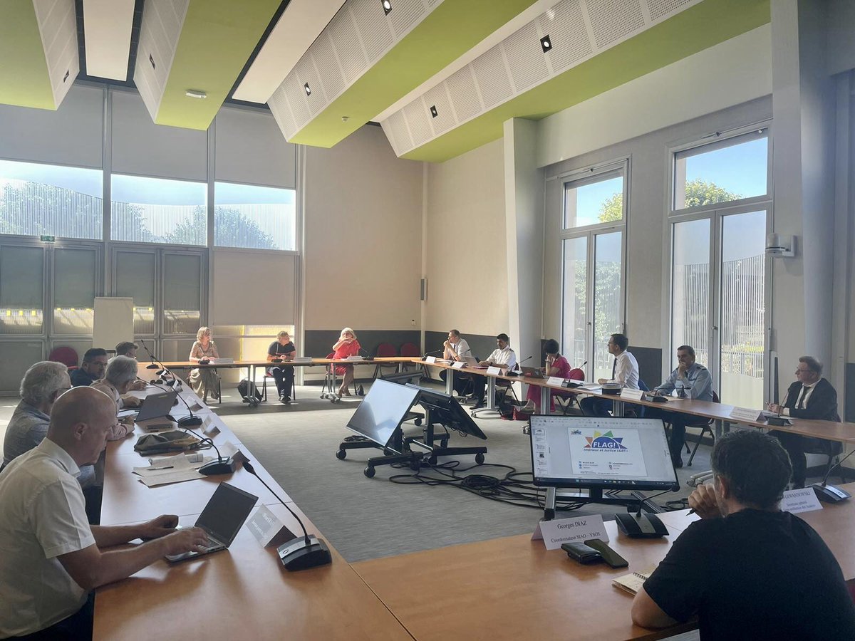 Simon Babre tweet media