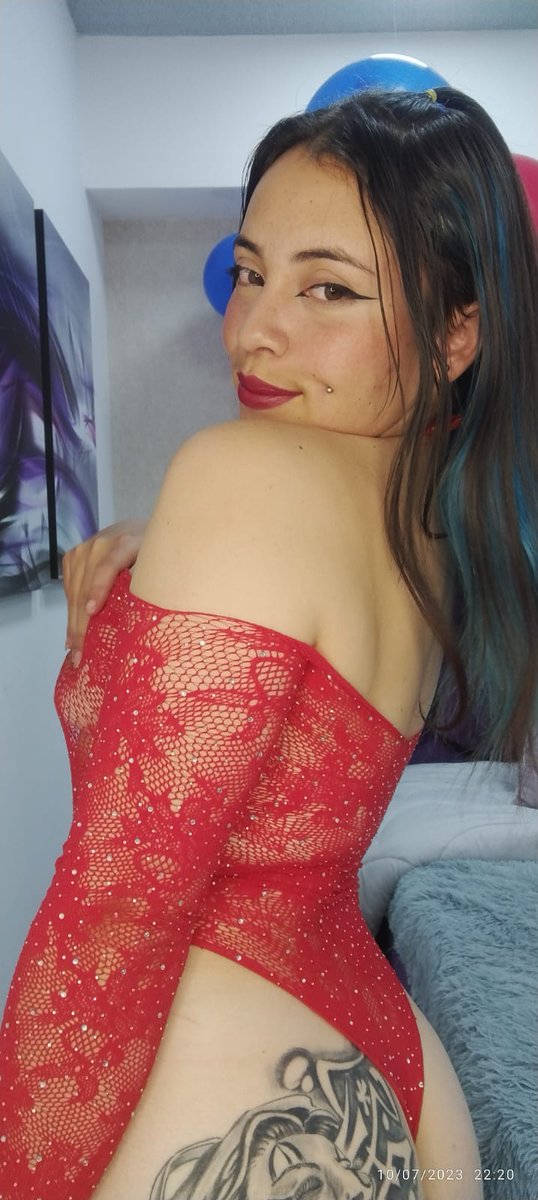 I'm online right now. 😍 Hope to see you @Stripchat 👉 stripchat.com/Carolina_Six/f… #stripchat #stripchatlive