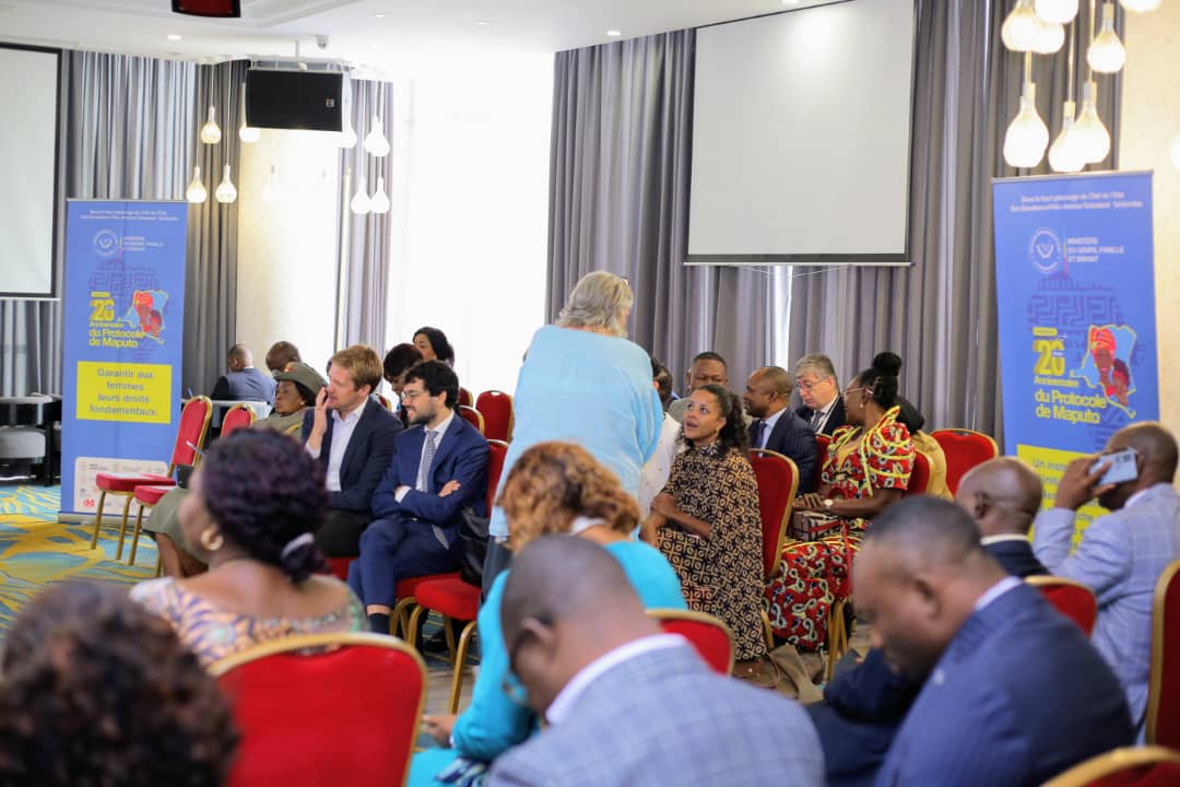 Youthfim's tweet photo. #Happeningnow: il se tient à l'instant même au fleuve Congo Hôtel la célébration du 20ème anniversaire du #protocole de Maputo sous le thème: PROTOCOLE DE MAPUTO 2 DÉCENNIES APRÈS SON ADOPTION: IMPACT ET PERSPECTIVES EN RDC.
 #MakokiYaMwasi
#ProtocoledeMaputo20ans https://t.co/QGWhlc7gmi