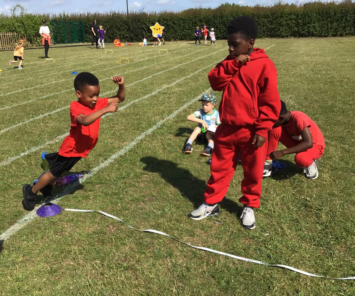 PrimaryBeaumont's tweet photo. What a successful Sports Day we enjoyed last week! Our children put in huge amounts of effort, worked hard, were kind and supportive towards each other and had fun! Congratulations to Orange team who were victorious 🏆and thank you to everyone who came to cheer the children on! https://t.co/VlS5gujypI