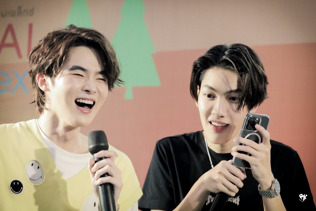 pkxbabex_'s tweet photo. จังหวะพี่โอมบอกต้าว่าเติมเน็ตบ้างนะ5555555555555
#ADDAxTARBOM #ต้าบอม https://t.co/yq6HxVcWWw