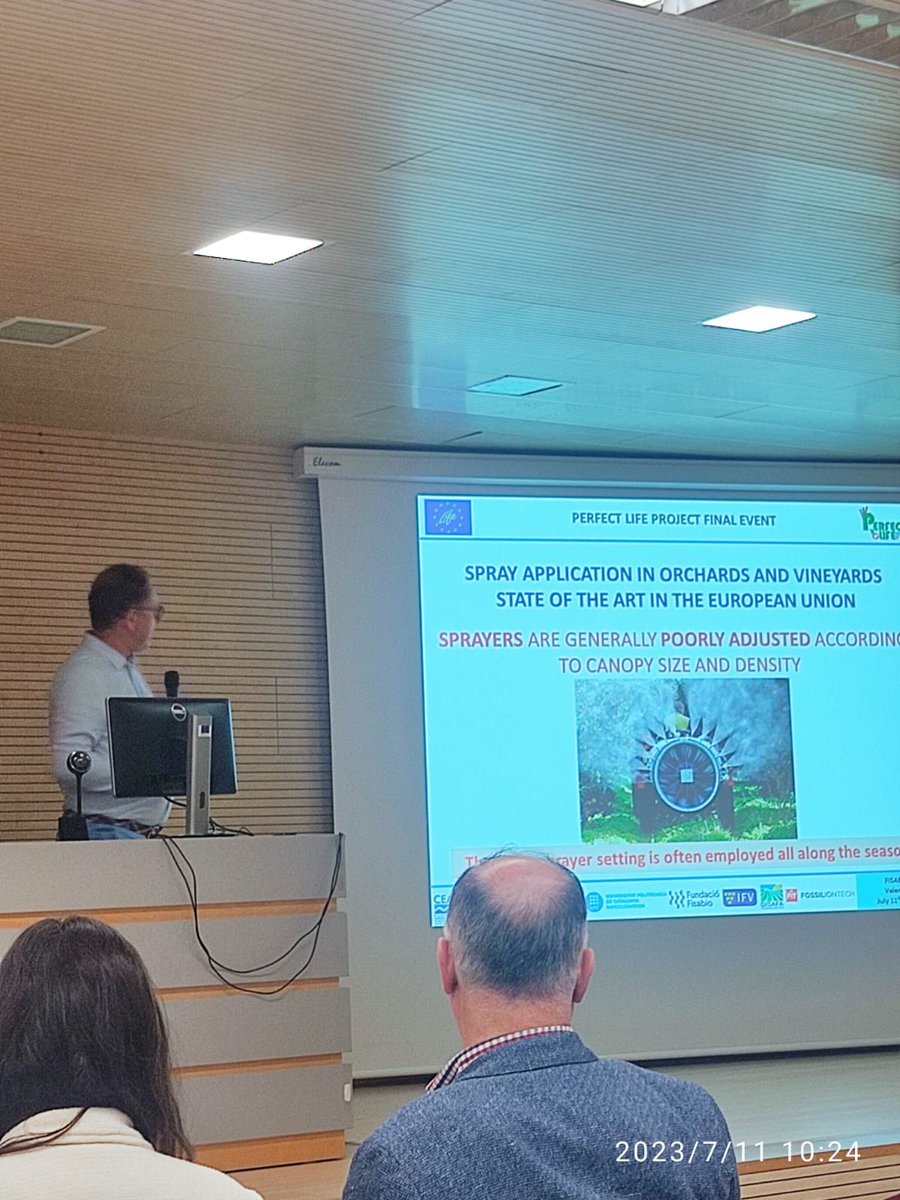 PerfectLife_EU's tweet photo. Los diferentes socios del proyecto nos presentan los resultados obtenidos
Herramientas #DOSAVIÑA #CITRUSVOL 👉
Paolo Maruco @DISAFA_INT
Jordi Llop @umadeabupc
Patricia Chueca @GVAivia
Evaluación de la exposición y el riesgo de operadores y transeúntes 👉Esther Fuentes @GVAfisabio https://t.co/2E9Tf86Qnc