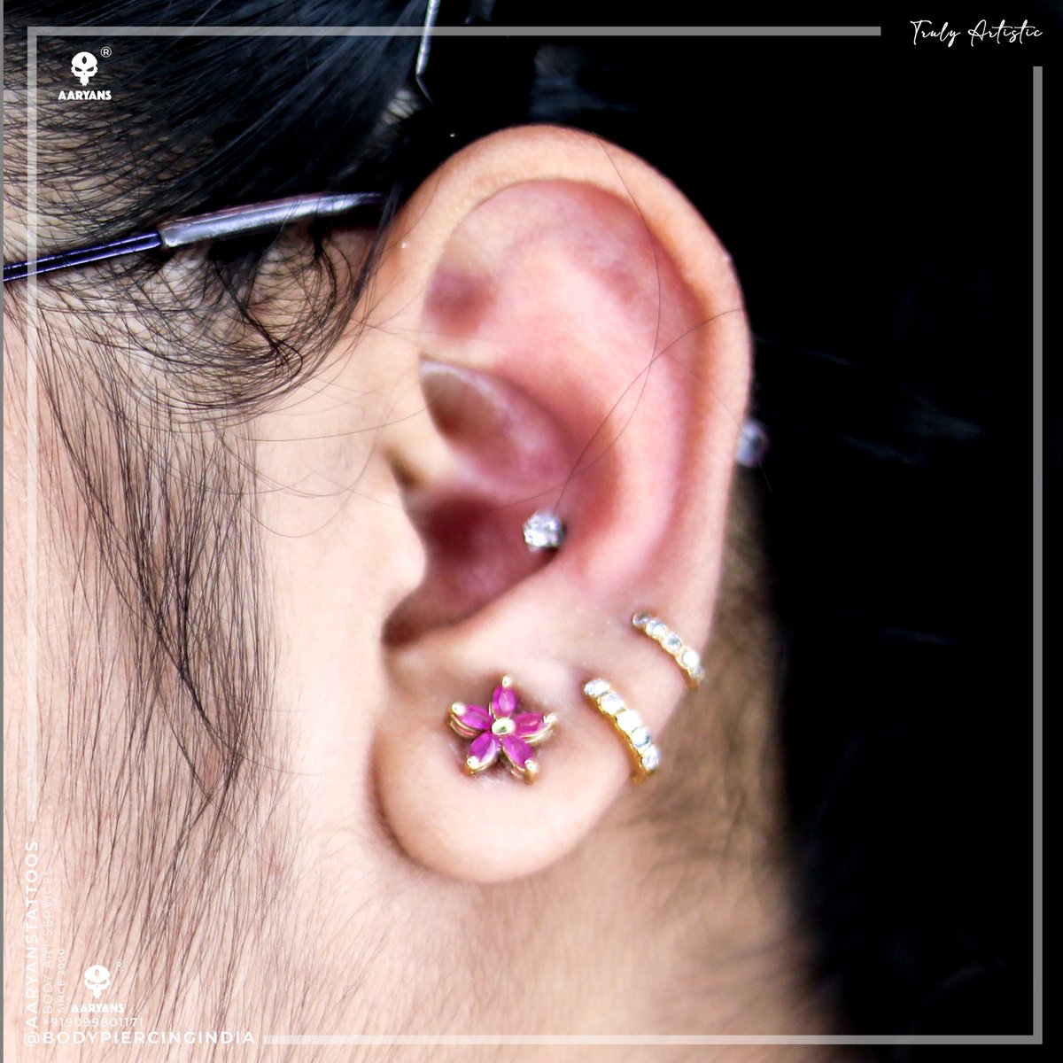 Aaryanstattoos's tweet photo. A Decent Ear Piercing Set-up!
Will add some more Helix and Top Piercings!
#Painless #piercings #aaryans https://t.co/a2QjWE1Rl0