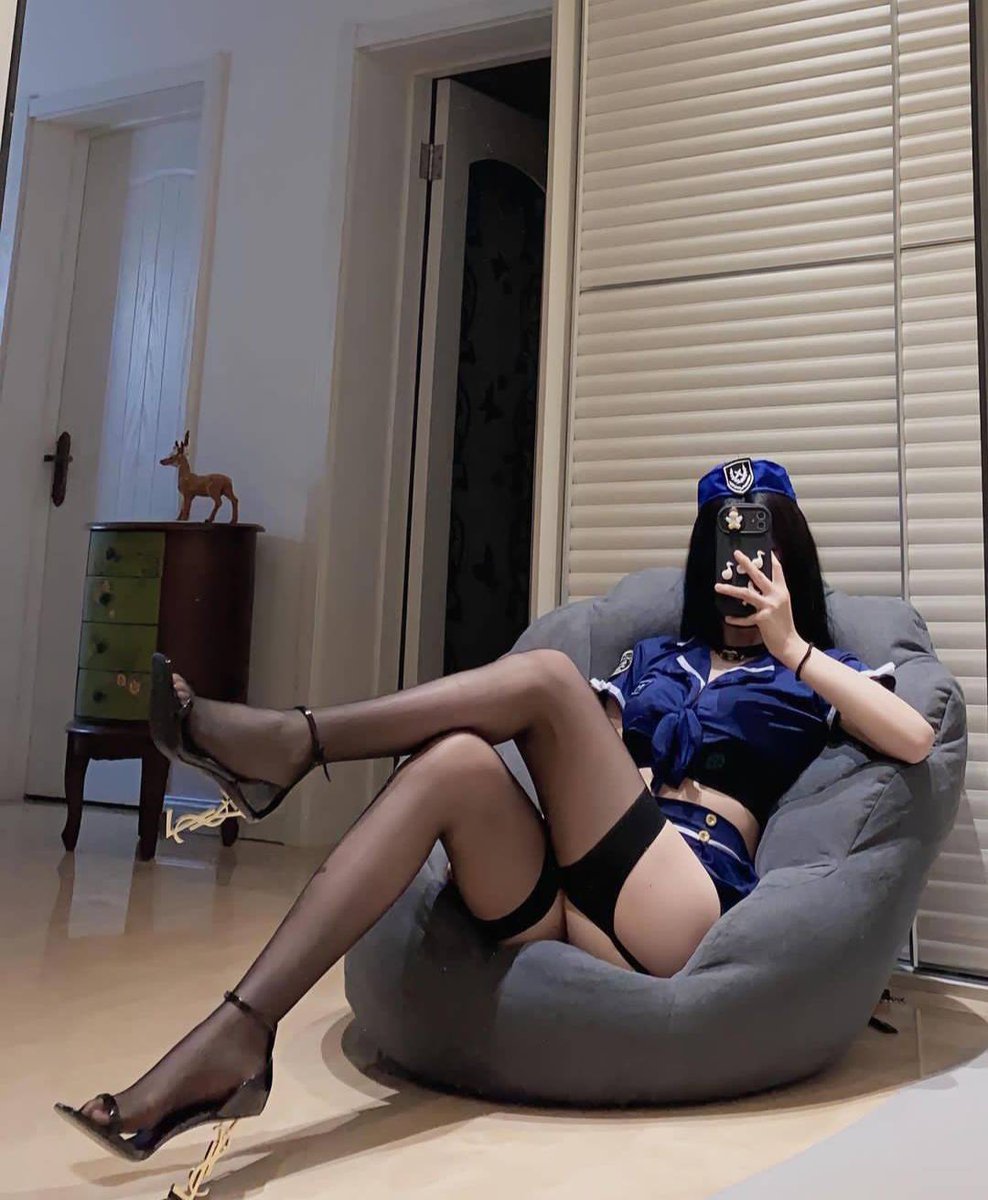 来吧哥哥‼️我准备好了 你会让我扶墙吗 还是我让你腿软📷#马来西亚约炮 #马来西亚资源 #马来西亚裸照 #马来西亚骚货 #新加坡约炮 #新加坡按摩 #新加坡一夜情 #丝袜调教 #后入式 #后入翘臀