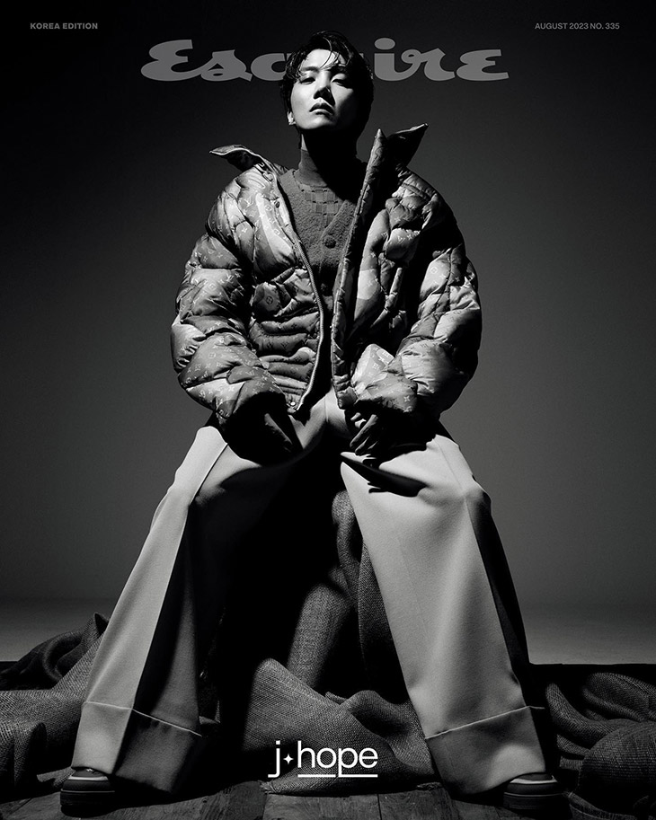mmscene's tweet photo. #BTS Member #JHope poses for the covers of #EsquireKorea Magazine‘s August 2023 edition lensed by fashion photographer #MarioSorrenti: https://t.co/amkWVJyLJf
Photography © Mario Sorrenti for Esquire Korea
#BTSJHOPE