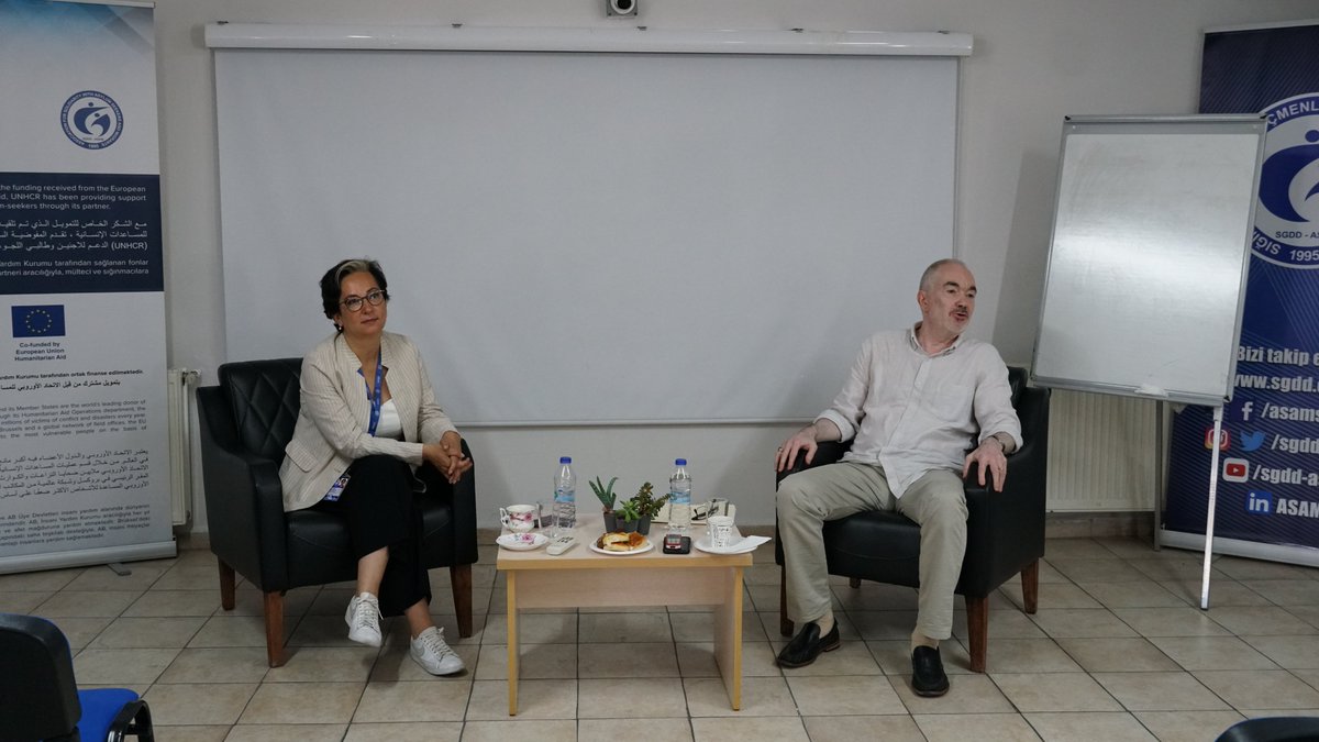 SgddAkademi's tweet photo. Yabancılar ve Uluslararası Koruma Kanunu'nun (YUKK) kabulünün 10. yılındayız. Bu süre zarfında Türkiye, göç alanında çalışan farklı disiplinlerin odak noktası haline gelmiş ve göç terminolojisi zenginleşmiştir. https://t.co/MH6QR1XZzG