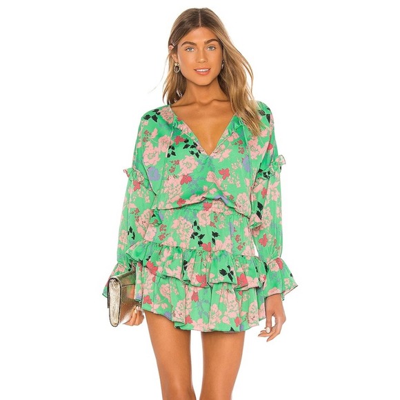 2SWEET2BE's tweet photo. So good I had to share! Check out all the items I'm loving on @Poshmarkapp from @rickymays591 @posh_portfolio #poshmark #fashion #style #shopmycloset #tommyhilfinger #misalosangeles #crazytrain: https://t.co/OrHMZ6ethw https://t.co/jxeRRfUkC5