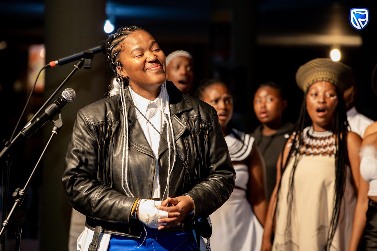 StandardBankArt's tweet photo. It's the #NAF2023 smiles for us taking us back to Makhanda!😁 We didn't have enough of this year's @ArtsFestival and cannot wait for #NAF2024💙 #BePartOfTheArts #itWillChangeYou https://t.co/jdCUOeAjRL