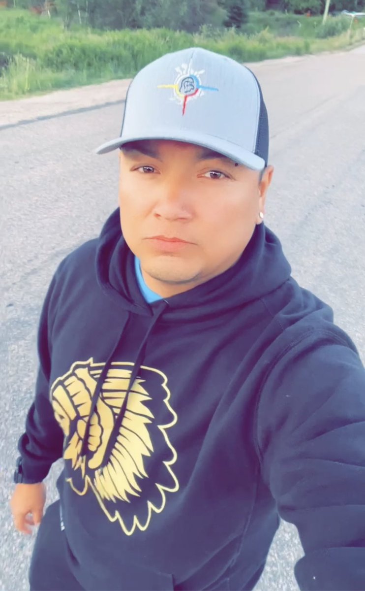 claytoneric81's tweet photo. Hello everyone 17 months sober. 

Sobriety is my life. #sober #sobelife #nevergiveup #17months https://t.co/Rdyj2thU7M