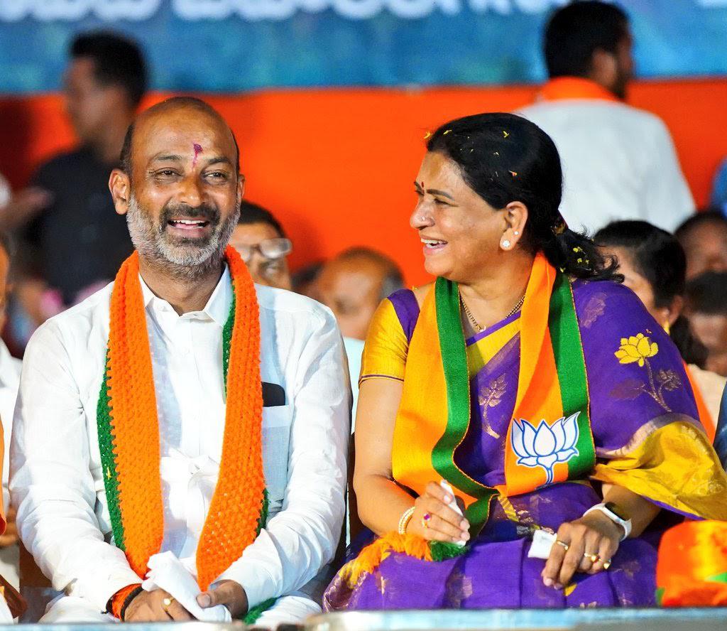 d-k-aruna-on-twitter-wishing-a-very-happy