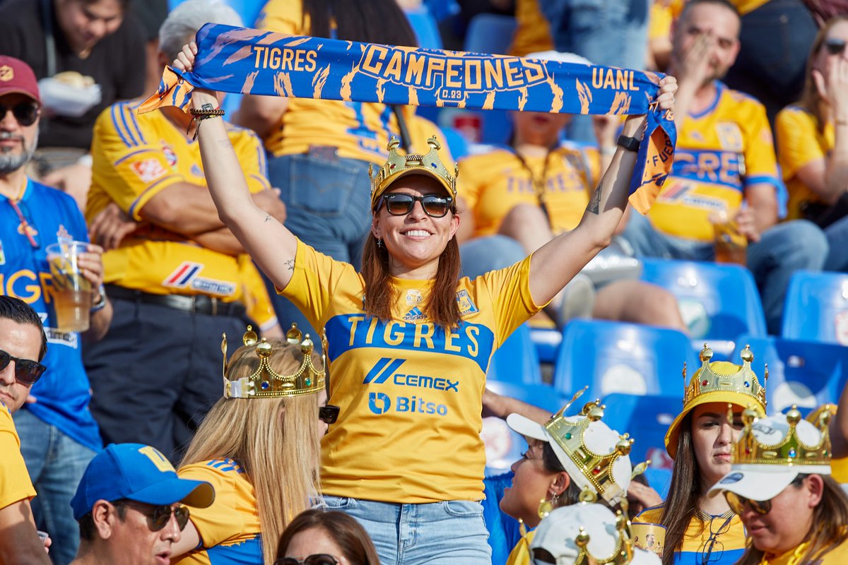 Antonio_Nelli's tweet photo. 🚨GIVEAWAY TIGRE🚨

🎫 ¡GANA UN PASE DOBLE para ir al #Tigres 🐯 vs #León! 🎫 
 
1⃣ Sigue a @calientesports y a mí 
2⃣ Dale 🔁 y ❤️
3️⃣ Comenta quién es tu jugador favorito usando el hashtag #MásAcciónMásDiversión 🔥

🎫 ¡Se regalará UN pase doble! 📲 https://t.co/CxXxA3Nwxv