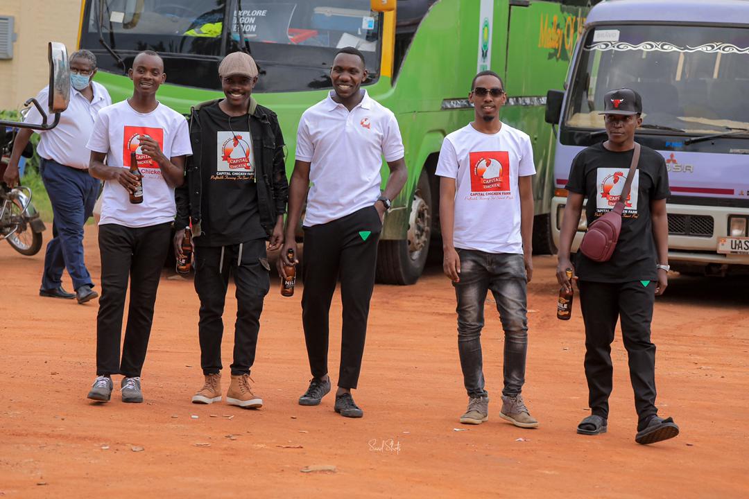 amon_bagonza's tweet photo. SOUNDS OF SEZIBWA, "tuja tuja" says @capitalchicken2
#SOS5 wave is to be party of 2023. Activities; live Band in the jungle, BBQ, wording, quad-biking, Live performances and many more. Come have your best vyb.
@KemptenSafaris https://t.co/jeX6s4Wcgk