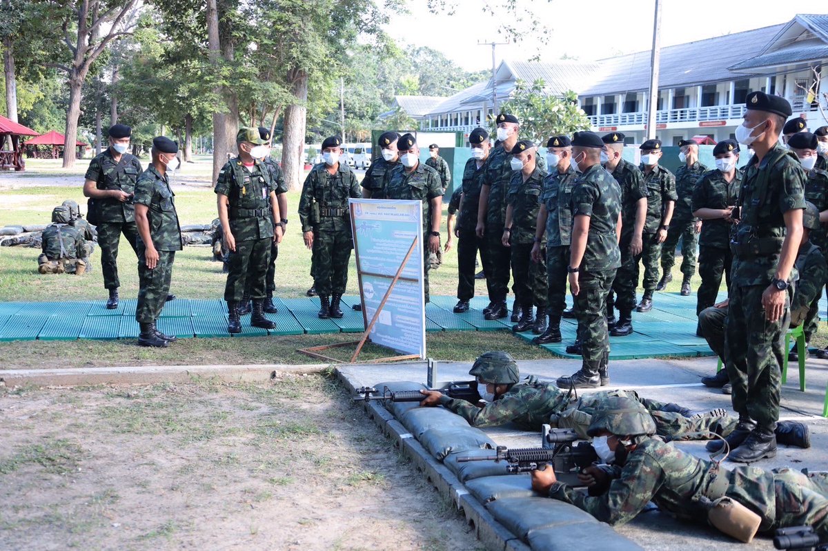 162Infantry's tweet photo. กองพันทหารราบที่ 2 กรมทหารราบที่ 16 ได้ให้การต้อนรับ พลเอกณรงค์พันธ์ จิตต์แก้วแท้ ผู้บัญชาการทหารบกและคณะ ในโอกาสเดินทางมาตรวจเยี่ยมหน่วย ร.16 พัน.2 ค่ายบดินทร์เดชา ต.เดิด  อ.เมือง จ.ยโสธร https://t.co/V5tsoNqC2a
