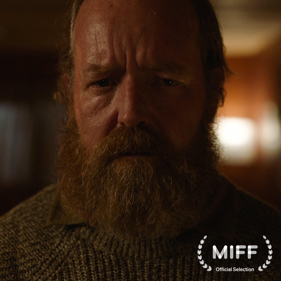 Umbrella tweet media