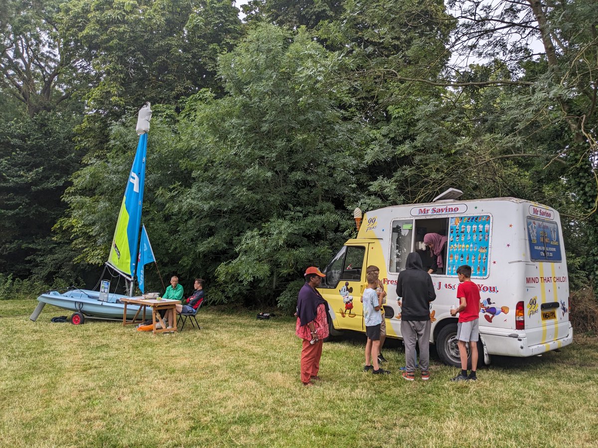 StAndrewsNW9's tweet photo. We had a super great time at our open day last week,  free pony rides and bouncy castle, music, face painting and much mmore!! Watch this space for more things to come!
#standrewstogether #brent #freeevents #summerfun #londonhistory #locallife #NW9 #HA9 #Kingsbury #Wembley https://t.co/7KR34DFME3