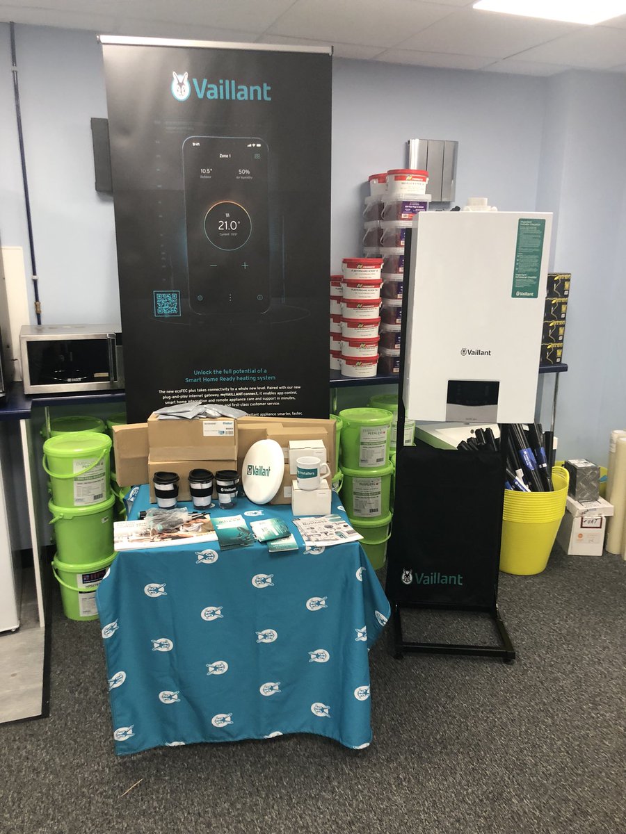 StrudwickBryan's tweet photo. Come and see me at HPS Crayford 
For all things Vaillant New EcoTec Plus, controls and Heat Pumps #vaillant https://t.co/UAhLGGIvl4