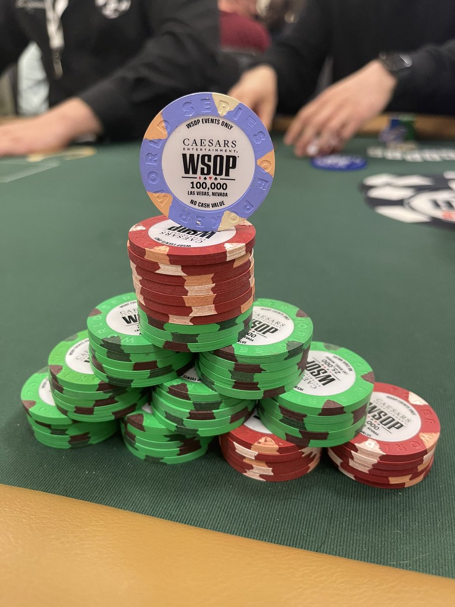 Whoa over milly chips in Main Event! #aighttttttt