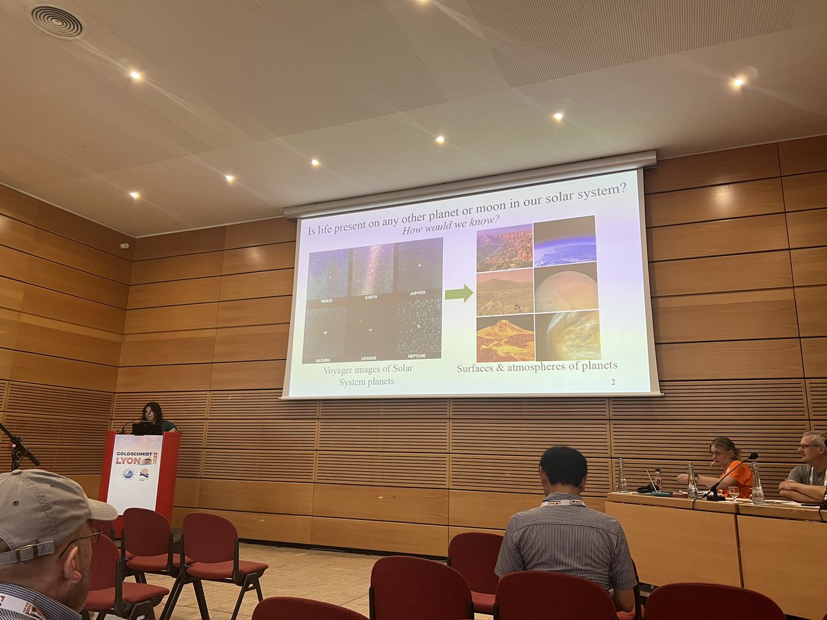 Rachel L Smith tweet media