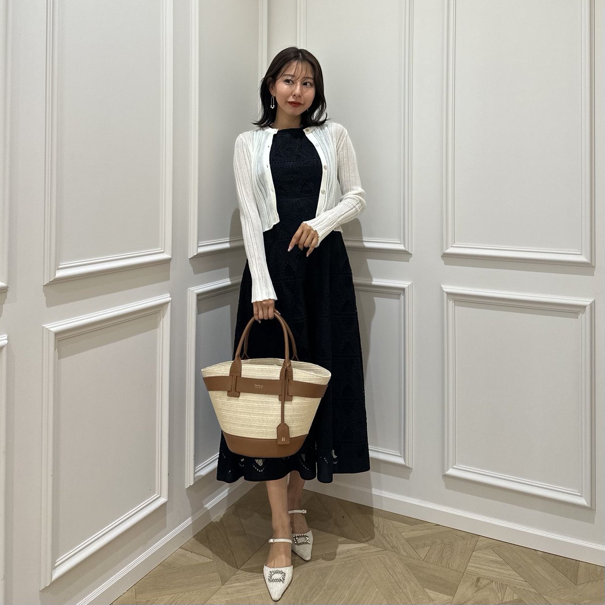 ?Saint Germain Lace Dress - black - 美しいシルエットのドレスの襟 