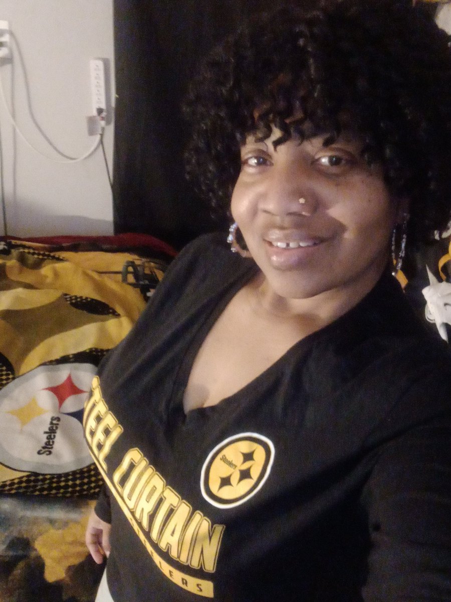 Steeleher_Angel's tweet photo. So ready for @steelers football season to start.  🖤💛💗 https://t.co/rtux4sDTVY