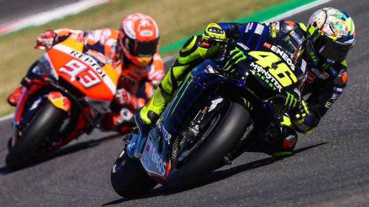 El debate que importa es este.😊
¿Quien es el mejor?
🔁 <a href="/ValeYellow46/">Valentino Rossi</a> 
❤️ <a href="/marcmarquez93/">Marc Márquez</a>