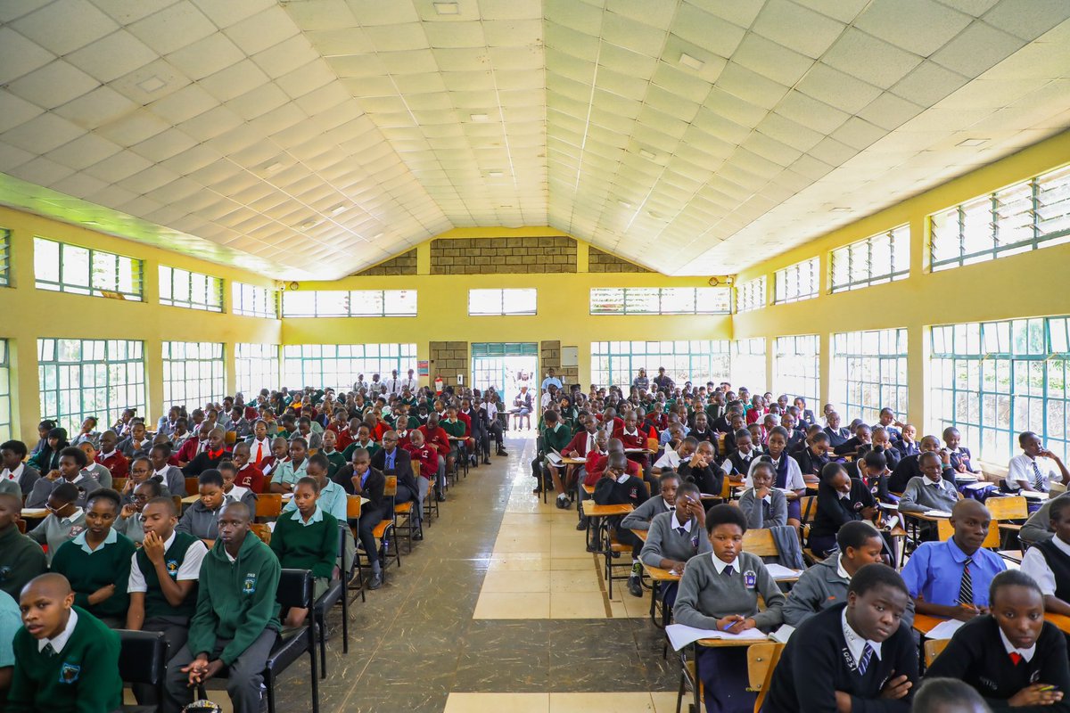 thedebatecircle's tweet image. We are enjoying this journey of shaping young brilliant minds through debates!