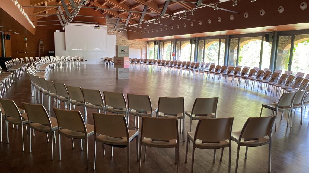 Tot a punt! Jornada de directius a Món Sant Benet  <a href="/agrescatAEC/">Agrescat</a>