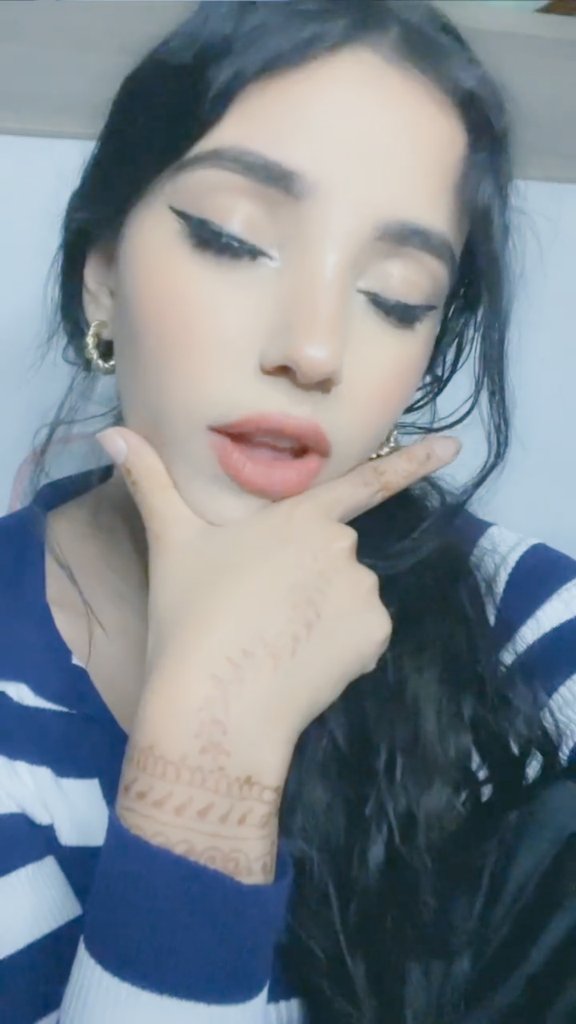 اللي عنده تيلجرام يجي خاص 
رح ينكح خطيبتي ليندا