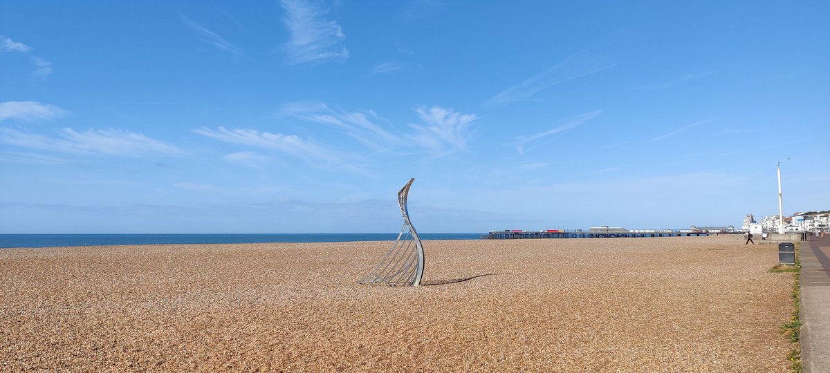 Little trip down to Hastings for the first of four recitals in as many days to open their summer recital series. Music from #Byrd to <a href="/IainFarrington/">Iain Farrington</a> which went down particularly well!
